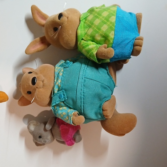 Lil Woodzeez And Honey Bees Acres Animal Lot 20 Pieces - Picture 6 of 9